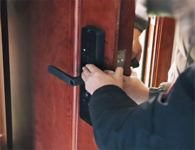 新河24小时上门开锁公司